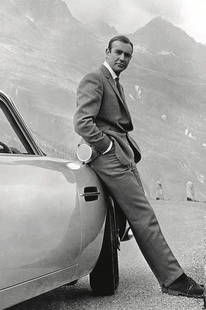 007 Next To Db5 Black Framed: Description 007 Next To DB5 Goldfinger 1964 One of the most infamous images to have been taken throughout the entire James Bond film series, this stunning black and white photograph sees a young