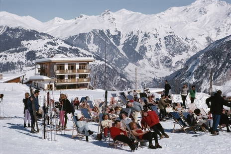 Slim Aarons 'Skiers At Courchevel' 1979 Oversize C Type Print Framed In White: Description Slim Aarons 'Skiers at Courchevel' 1979 Oversize C Type Print Framed In White The ski resort of Courchevel, in the French Alps, 1979. (Photo by Slim Aarons) C Type Open Edition Print