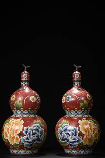 A Pair Chinese Bronze Cloisonne Flower Design Gourd Statue: Title: A Pair Chinese Bronze Cloisonne Flower Design Gourd Statue Date/Period: After1880 Origin: Chinese Dimension: 430x210(mm) 16.93x8.27(inches) Weight 21.83 lbs/9.9kg Materials: Bronze Cloisonne Re
