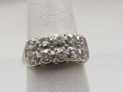 Vintage 14kt White Gold Anniversary Diamond Ring, 1 TCW, Sz. 7.25, Mid-Century.: Vintage 14kt White Gold Anniversary Diamond Ring, 1 TCW, Sz. 7.25, Mid-Century. This has a double row of diamonds that are appx .10 ctw each for 1 CTW total. Diamonds are appx. G/H in color. S1/S2. Th