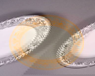 Wedgwood FLORENTINE GOLD Oval Open Vegetable Bowl England W4219: This is very rare and beautiful open vegetable serving bowl. It is made by WEDGWOOD in Florentine Gold pattern. There are few patterns that live up to the richness of Florentine Gold; first introduced