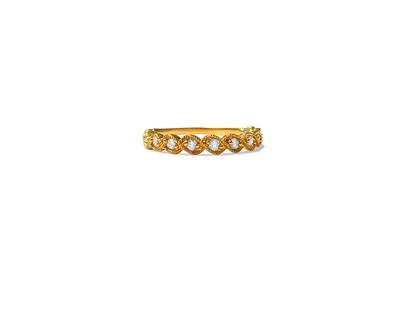 Yellow Gold, G color Diamond wedding band: 10K Yellow gold. RBC diamonds. G color SI clarity. 0.45 carat diamonds. Simple and subtle design that stands out. Super wedding band. Reserve: $570.00 Shipping:Domestic: Shipping rates are