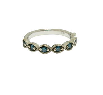 Vintage Blue Sapphire Band in 14k Gold: Metal: 14k white gold. 0.65cwt blue sapphire. Round cut. 100% natural earth mined. Beautiful vintage design and finish. Ring size: US 7. Womens vintage blue sapphire ring. Reserve: $550.00 