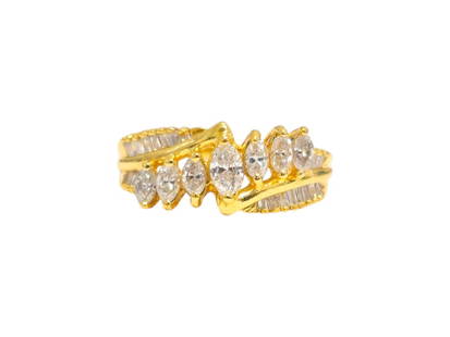 Vintage 1.50CWT Cluster Diamond Ring For Her in 14k Gold: Metal: 14k yellow gold. Diamond: 1.50cwt, SI1/SI2 clarity, F-G color. All stones 100% natural earth mined. Ring size: US 6.50. Collectible diamond ring for her. Perfect for weddings and engagements. 