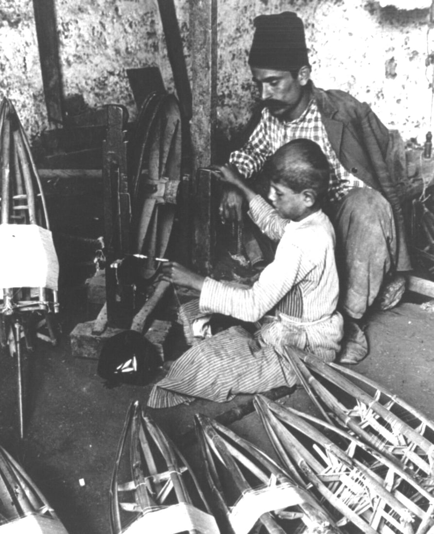 1914, THREADING SILK BY HAND, SYRIA: Title: 1914, THREADING SILK BY HAND, SYRIA Artist/Source: UNDERWOOD & UNDERWOOD Date: *(See Title) Dimensions: 8x10 or 10x8 Accordingly Description: || UNITED STATES SHIPPING ONLY!|| This lot is a dy