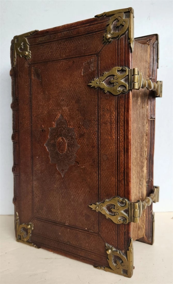 1736 BIBLE in DUTCH FOLIO antique ILLUSTRATED w/ 6 MAPS incl. WORLD'S MAP (1 of 18)