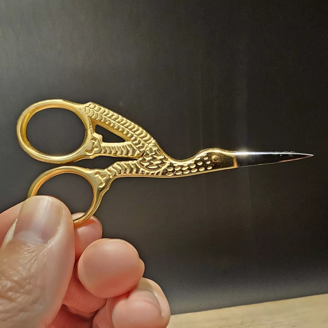 Miniature Gold Stork Sewing Scissors (1 of 12)