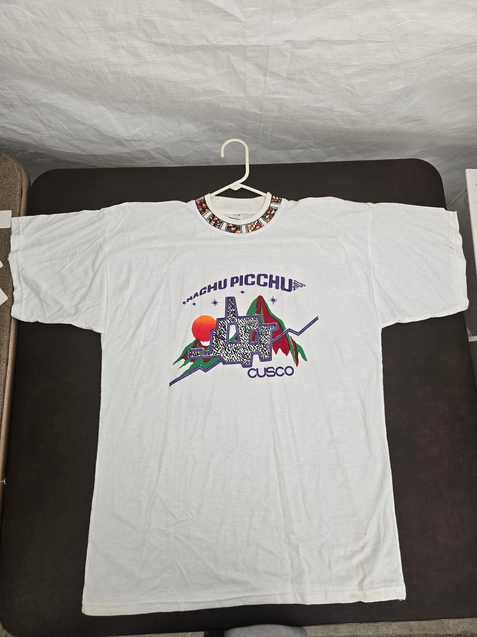 Vintage 90' Machu Pichu Cusco Peru T-shirt: Title: Vintage 90' Machu Pichu Cusco Peru T-shirt Origin: Peru Date/Period: 90's Material: Cotton Size/Dimensions: M Description: Brand New, Never worn, Might have small stains due to aging and storag