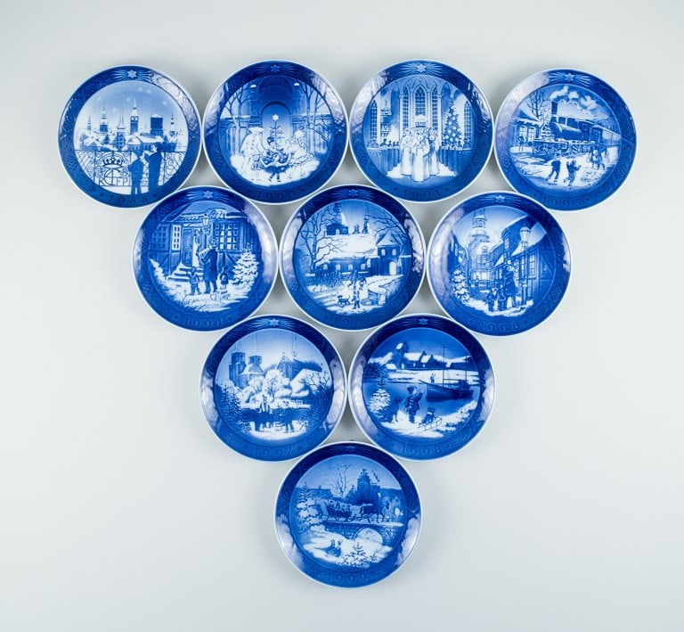 10 Royal Copenhagen Christmas plates from the 1980s / 90s. (1 of 4)