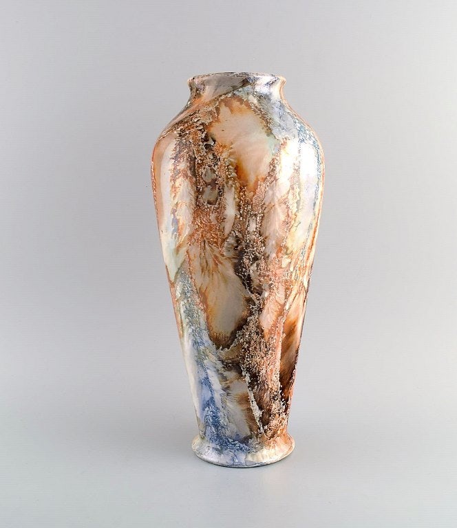 Arabia, Finland. Large art deco vase in glazed faience. Beautiful marbled glaze. 1920/30s. (1 of 6)