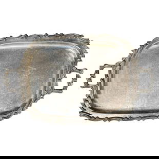1900 Edwardian Silver-plate Serving Tray by Leonard: About the Item This exquisite silverplate serving tray dates back to 1900, boasting a stunning scrollwork design adorned with shells. Stamped with the "Leonard Silverplate" mark on the bottom, this pi