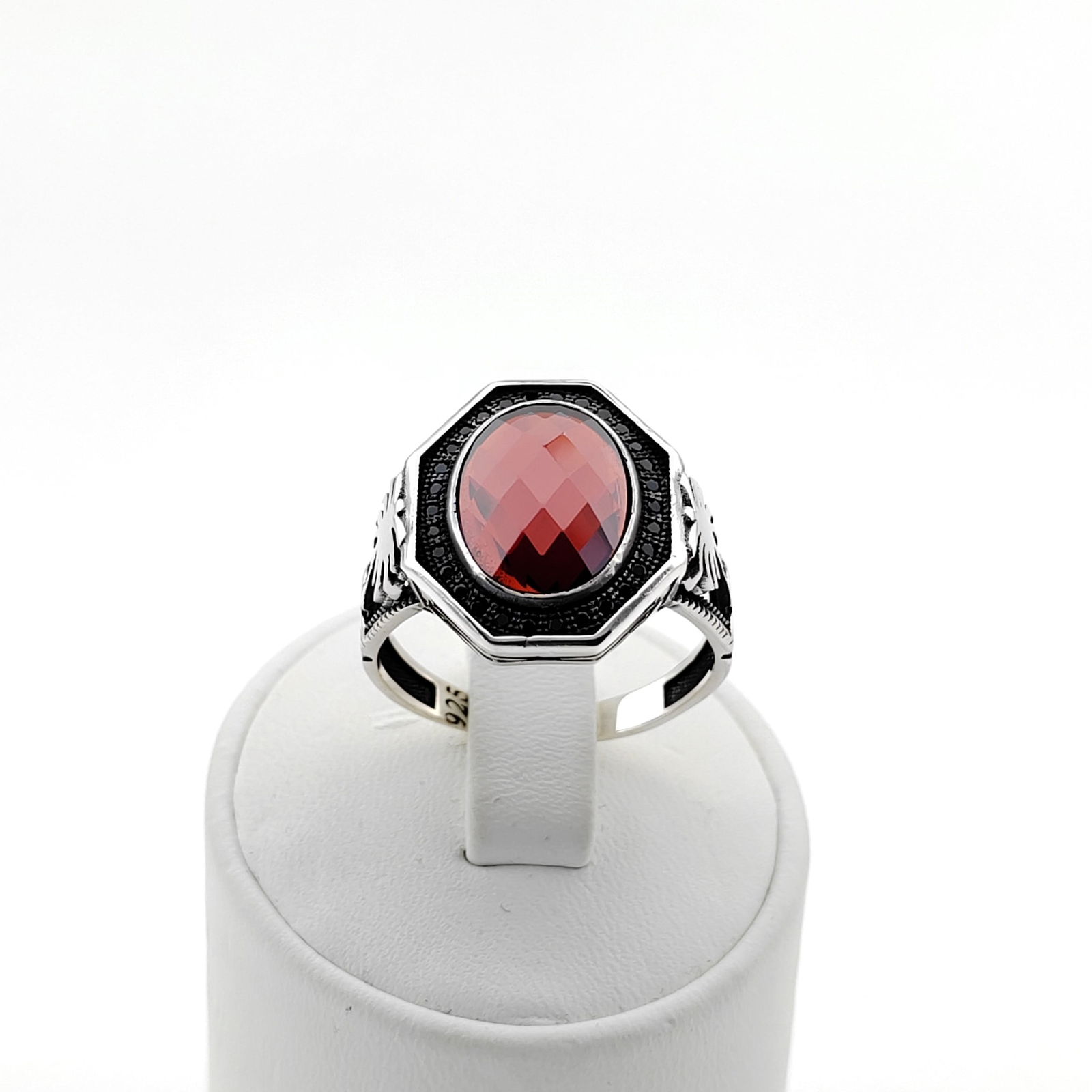 925 Silver Men's Ring with Red and Black Zircons (1 of 8)
