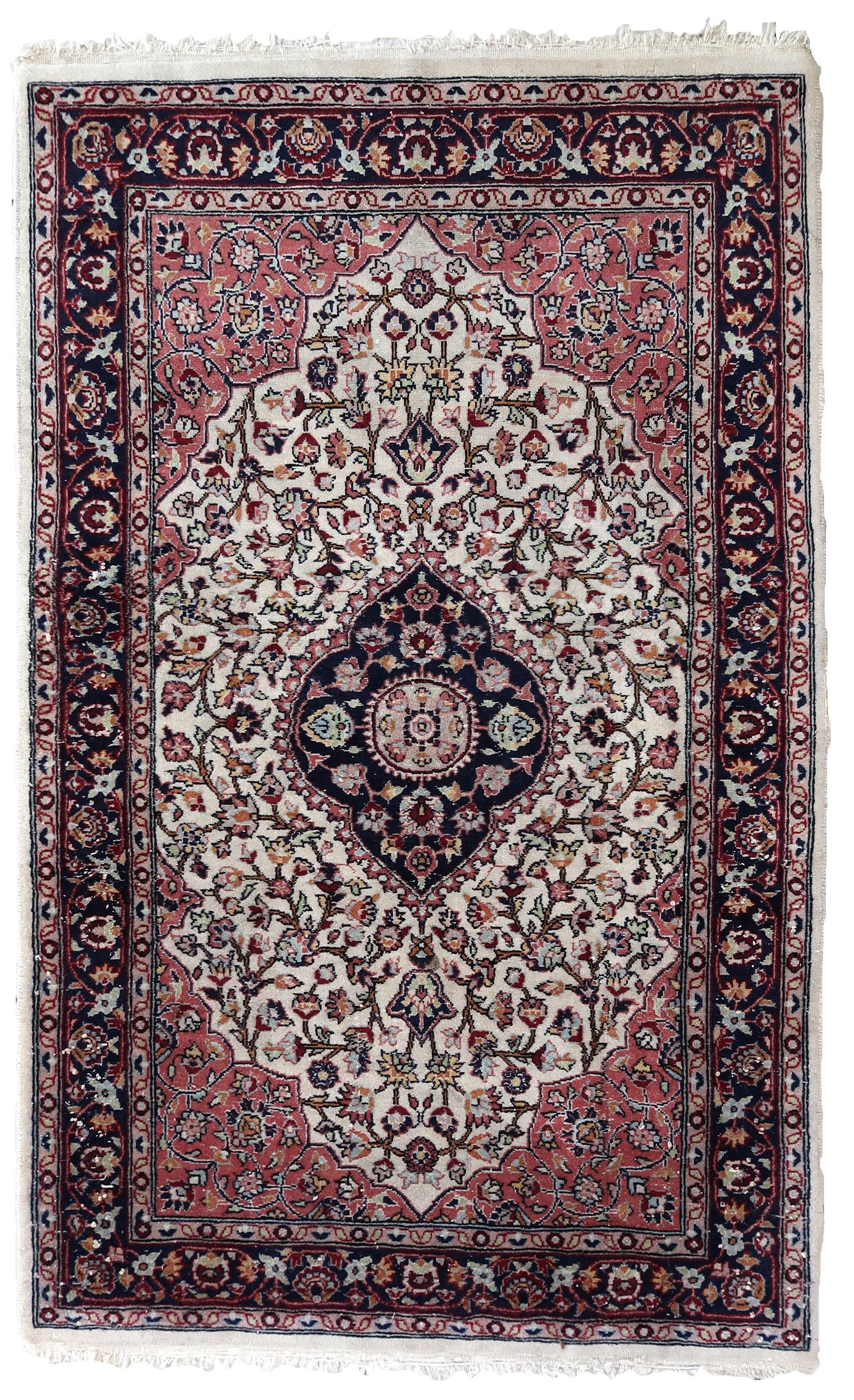 Handmade vintage Persian Tabriz rug 2.6' x 4.2' (81cm x 129cm) 1960s (1 of 13)