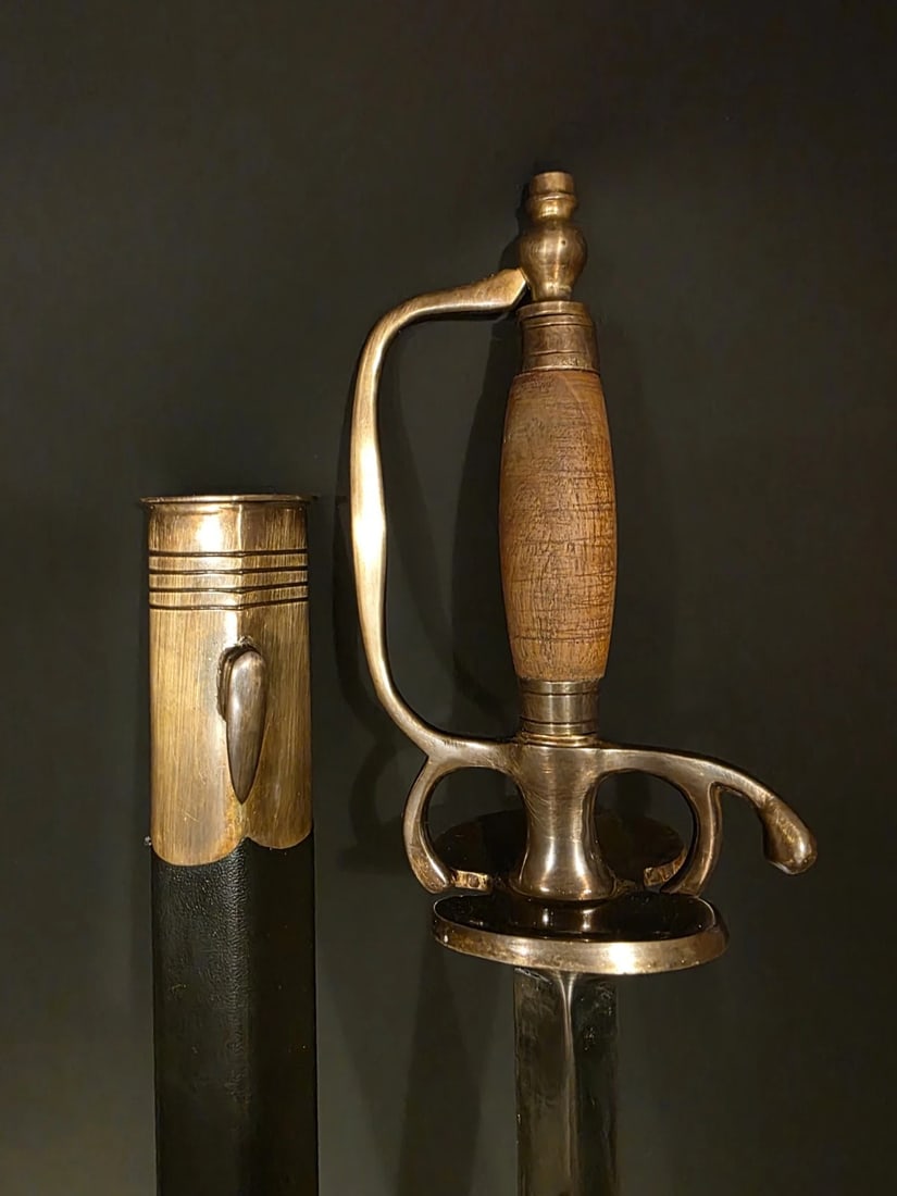 Aged French Cutlass Hanger Sword (1 of 20)