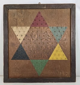 Chinese checkers board