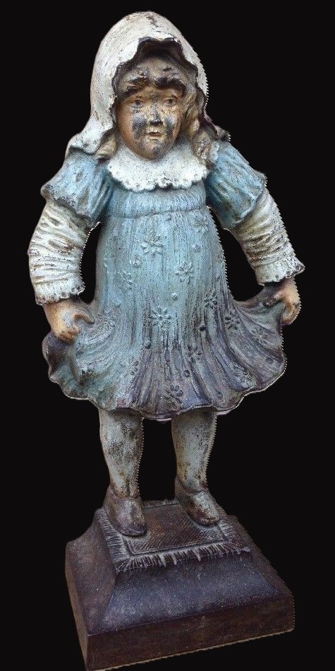 Antique BRADLEY HUBBARD CAST IRON DOORSTOP: Title: Antique BRADLEY HUBBARD CAST IRON DOORSTOP Date/Period: APPROX EARLY 1900's Dimension: 13" TALL Material: cast iron Additional Information: Bradley and Hubbard. Signed "B&H, 7798". WEIGHS OVER