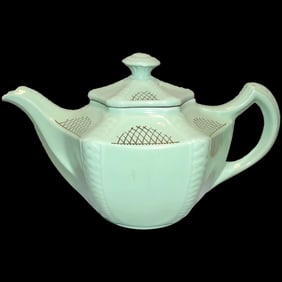 Hall 003 Connie Pattern 6 cup Teapot