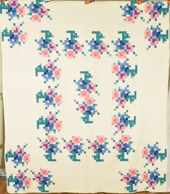 30's Floral Mosaic Quilt w/ Dense Hand Quilting