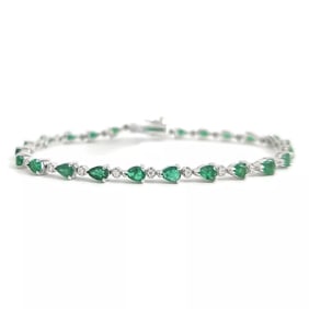Pear Green Emerald Diamond Gemstone Tennis Bracelet 14K White Gold, 3.68 CTW