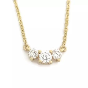3-Stone Round Diamond Cluster Pendant Necklace 14K Yellow Gold, 1.01 CTW