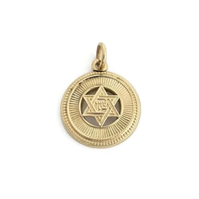 Star of David Jewish Fluted Disk Pendant Charm 14K Yellow Gold, 1.50 Grams
