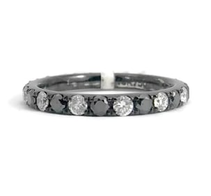 Black White Diamond Eternity Band Ring 18K Black Gold .90 CTW, Size 4.5, 1.75 Gr