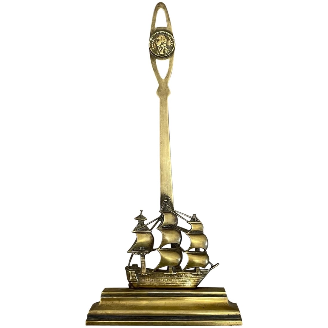 Antique English Victorian 19th Century Brass HMS Victory Door Porter Stay Stop: Antique English Victorian 19th Century Brass HMS Victory Door Porter Stay Stop 1 Fine Rare Original Antique English Victorian 19th Century Brass HMS Victory Door Porter Stay Stop. So collectible. A fe