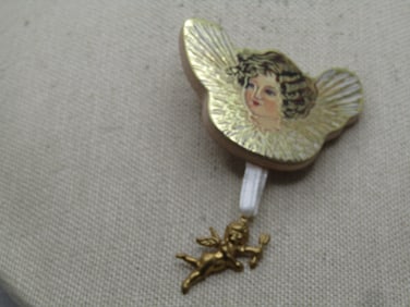 Vintage Victorian  Themed Angel Dangle Brooch, 1980's