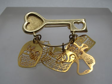 Vintage Heart Key Brooch, Dangling Filigree Charms, Signed - 1980's