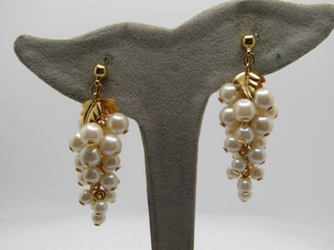Vintage Dangling Faux Pearl Grape Cluster Earrings, Clip, 1970's-1980's