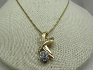 Vintage 18kt Diamond Cluster & Channel-Set Pendant Necklace .75 TCW, 18" - Balestra