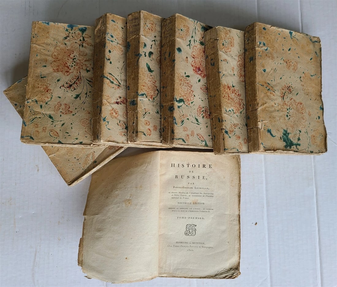 1800 HISTORY of RUSSIA 8 VOLUMES in FRENCH antique 18th CENTURY: Levesque,P.C. Histoire de Russie. Nouvelle ed. 8 text volumes (without the atlas). Hambourg et Brunswick: Fauche; 1800. Original paperback Wide-margined copy. Untrimmed pages Good condition, some wear