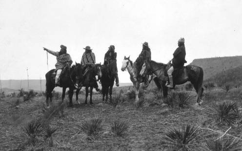 1904, THE LOST TRAIL, BY EDWARD S. CURTIS: Title: 1904, THE LOST TRAIL, BY EDWARD S. CURTIS Artist/Source: EDWARD S. CURTIS Original Date: See title Dimensions: 8X10 Description: || UNITED STATES SHIPPING ONLY! || This lot is a Dye Based Photo