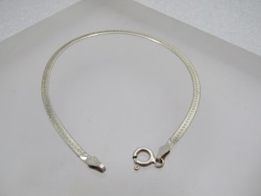 Vintage Sterling Herringbone Bracelet , 7", 2.5mm wide. 1980's-1990's