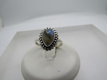 Sterling Labradorite Ring, Sz. 5.5, Southwestern Themed