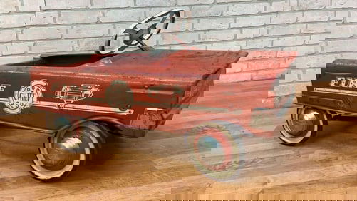 Vintage Murray "Fire Chief" Flat Front Original Steel Pedal Car