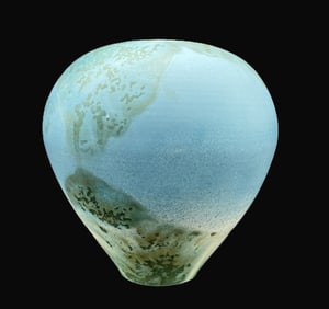 BEAUTIFUL SIGNED ART POTTERY VASE 1988