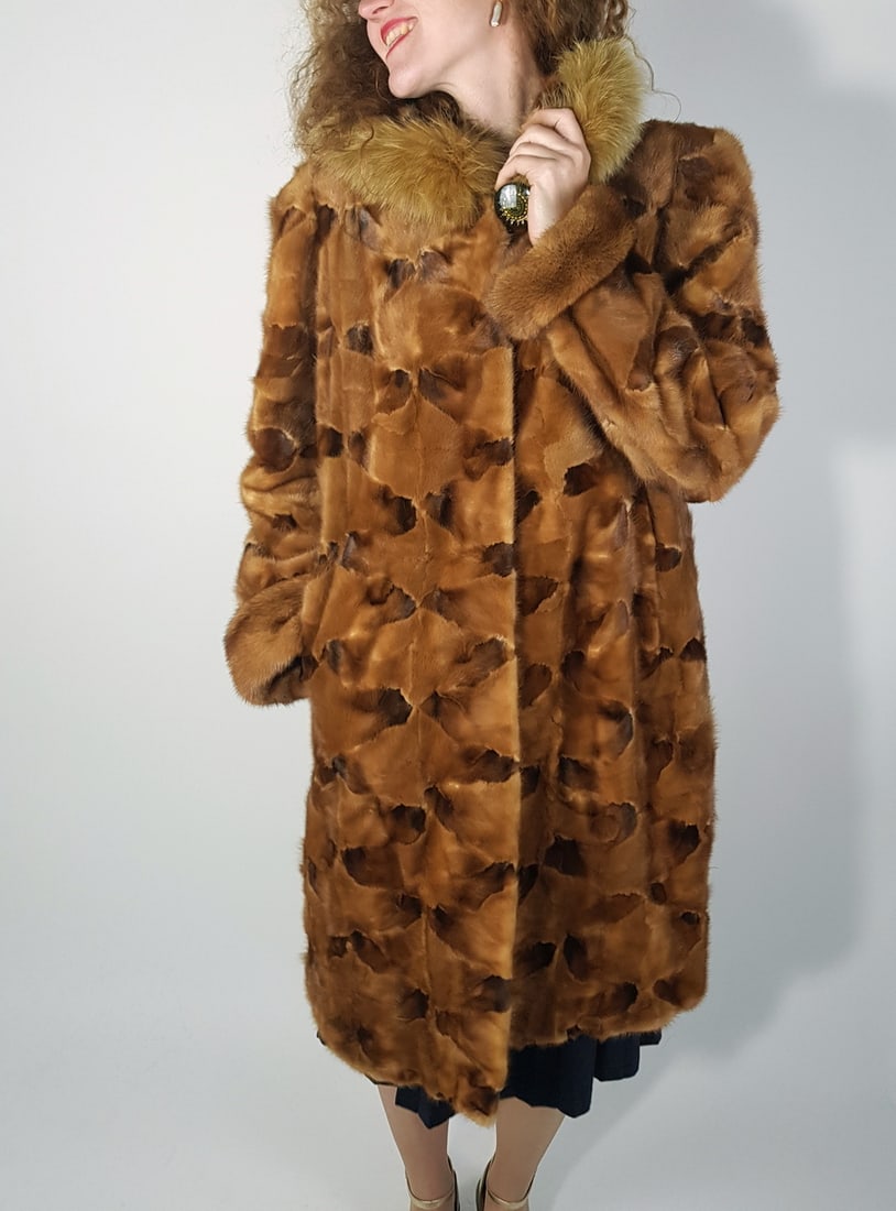 BROWN MINK FUR COATWITH HOOD CRYSTAL FOX TRIM EU: XXL ; US: 22 (1 of 13)