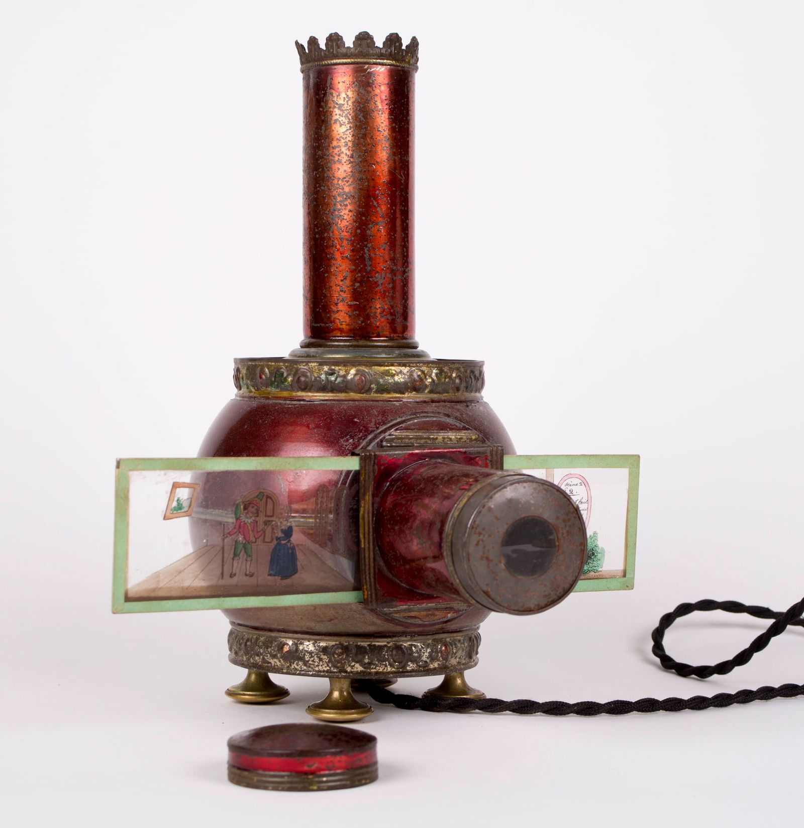 Round French magic Lantern Lapierre 1880 antique magic slide projector (1 of 9)