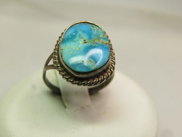Vintage Sterling Turquoise Southwestern Ring, Sz. 4, 1960's-1970's