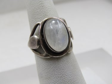 Vintage Sterling Moonstone Ring, Sz. 6, 1960's, Southwestern/Boho Vibe