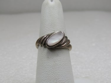 Sterling Mother of Pearl Ring, Sz. 6.5, Signed M