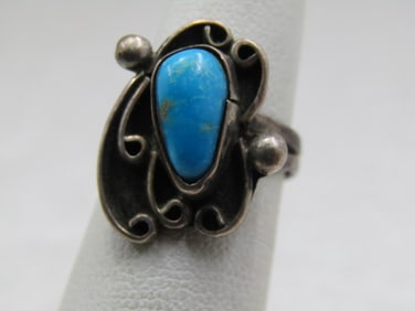 Vintage Southwestern Sterling Turquoise Ring, Sz. 3.5. Shadowbox.