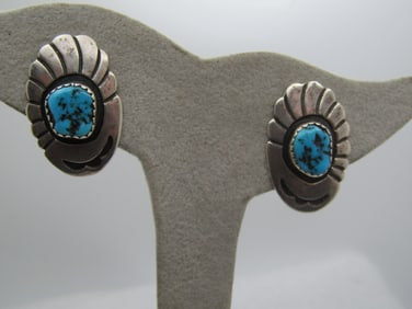 Vintage Sterling Malacite Marcasite Ring, Sz. 8.25.m 1970's-1980's.