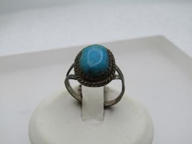 Vintage Sterling Southwestern Turquoise ring, Sz. 7.25, 1960's