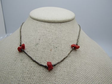 Vintage Silver Southwestern Coral Liquid Silver Necklace, 14"