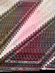 Vintage Hamadan Runner 3'3'' X 8'8'', Item # 78000: Description: Type: HAMADAN Origin: NORTHWEST PERSIA Circa: 1940 Size/Feet & Inches: 3'3'' x 8'8'' Size/Meters: 0.99 x 2.64 $$ Item Number: 78000Additional Note: We can not guarantee color accuracy