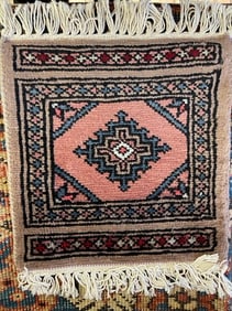 Modern Tekke Rug 1'0'' X 1'0'', Item # 78047