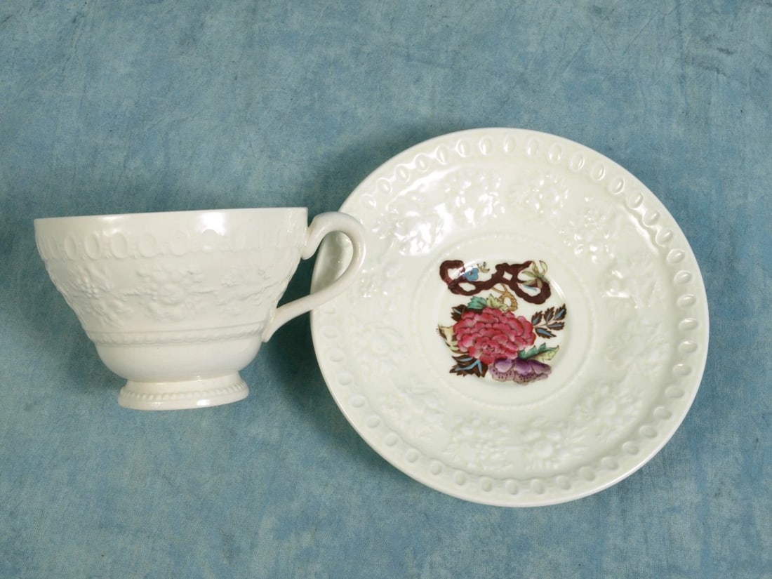 Wedgwood Wellesley Bullfinch Coffee Tea Cup Saucers Set Rose: This very one rare and beautiful set of tea cup and saucer, made by WEDGWOOD in WELLESLEY BULLFINCH pattern. It features ivory, off-white china pieces with red, pink, lavender purple and yellow flower