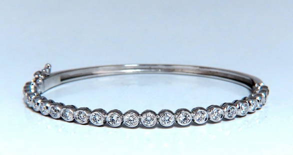 1.63ct Natural Round Diamonds Bezel Flush Set Bangle Bracelet 14 Karat: 1.63ct natural diamonds bangle bracelet Beautiful flush set / smooth finish Rounds & Full cut. G-color & Vs-2 clarity. 14kt. white gold 11.4 Grams. 4 mm wide 7 - 7.25 inch (wearable length) Inner meas